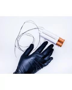 Ligature au fil de carbone