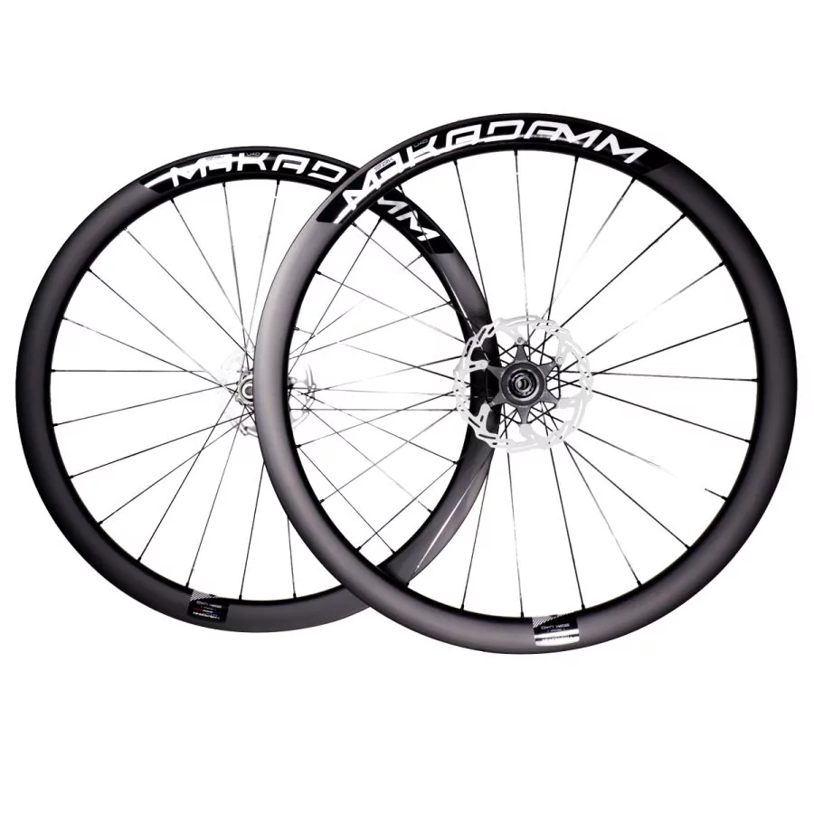 MaKadamm stark U40 disc premium à pneus